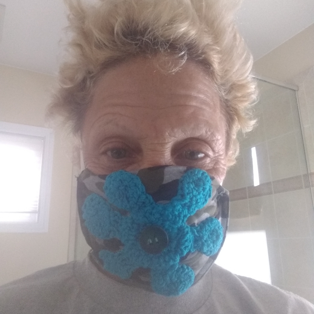 Hamdsewn masks you pick colors assorted